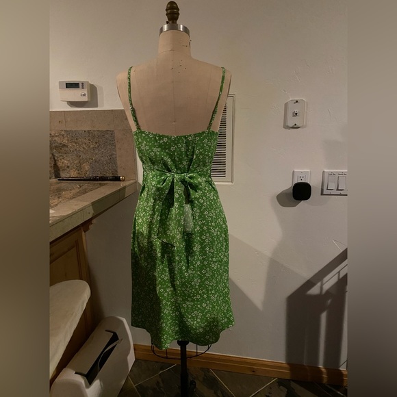 Reformation Floral Light Green Crimini Bow Tie Sash Dress - S/4 - Picture 4 of 4